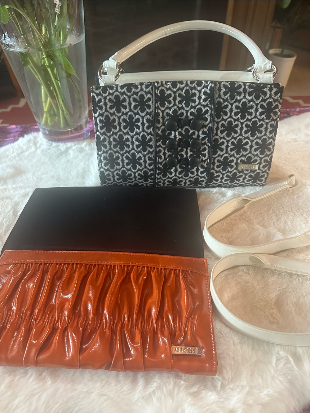 NWOT MICHE Elegant Black Collection Bundle: Black Base 2 Shells & Extra Straps